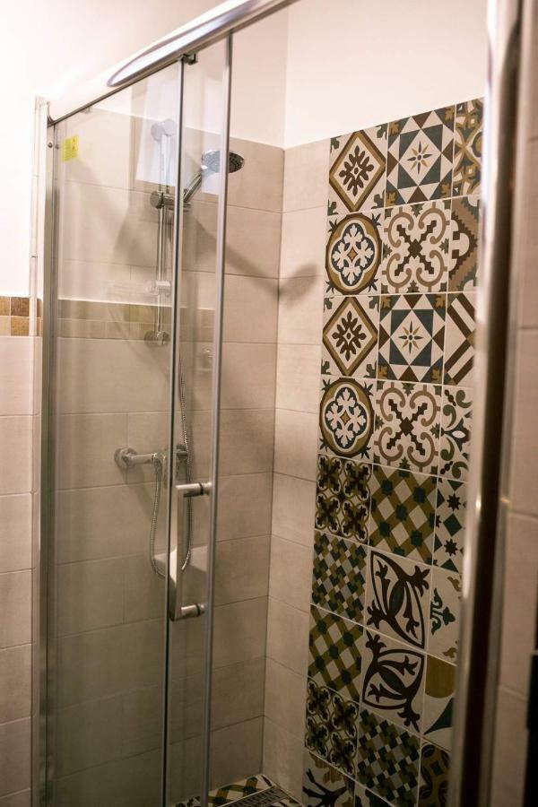 ホテル Casa Claudia Sangeorgiu de Padure エクステリア 写真